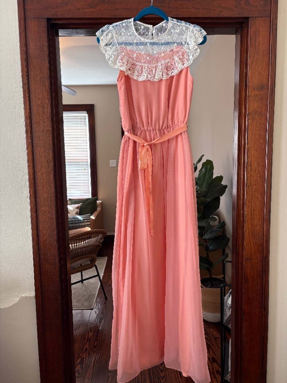 Vintage Dessy Creations Peach Formal Lace Ruffle Maxi Dress Gown Size 8 70s Vibe
